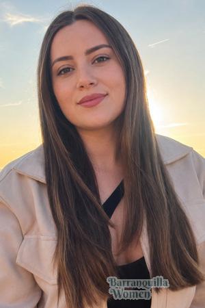227508 - Laura Age: 26 - Colombia