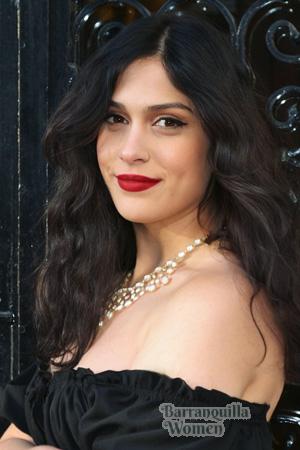 229074 - Emilia Age: 26 - Argentina